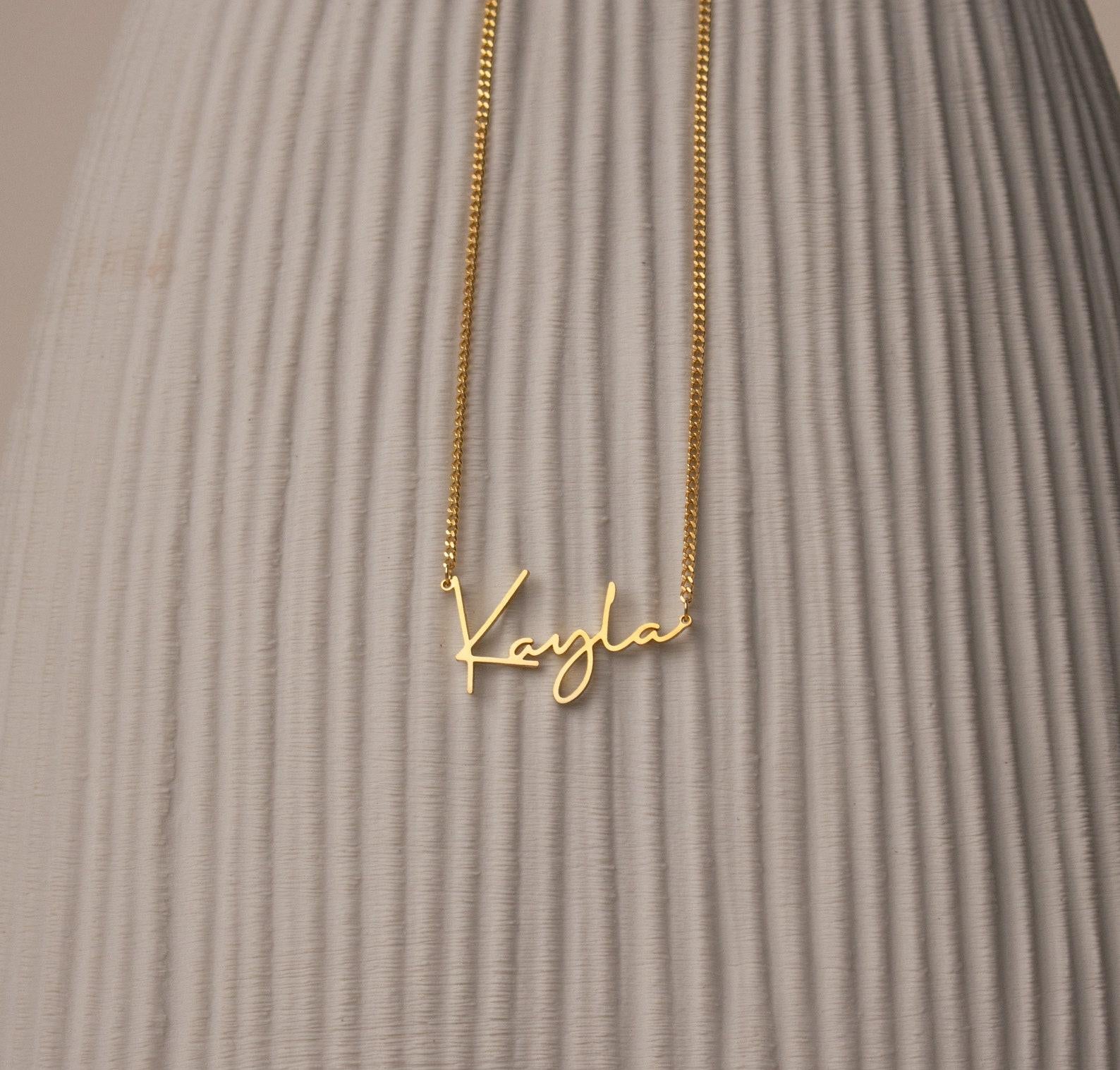 Minimalist Curb Chain Name Necklace