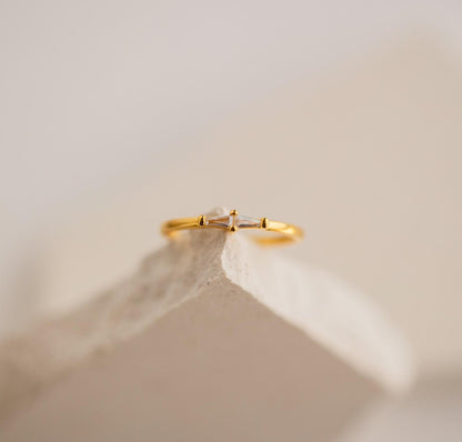 Dainty Gold Baguette Diamond Ring