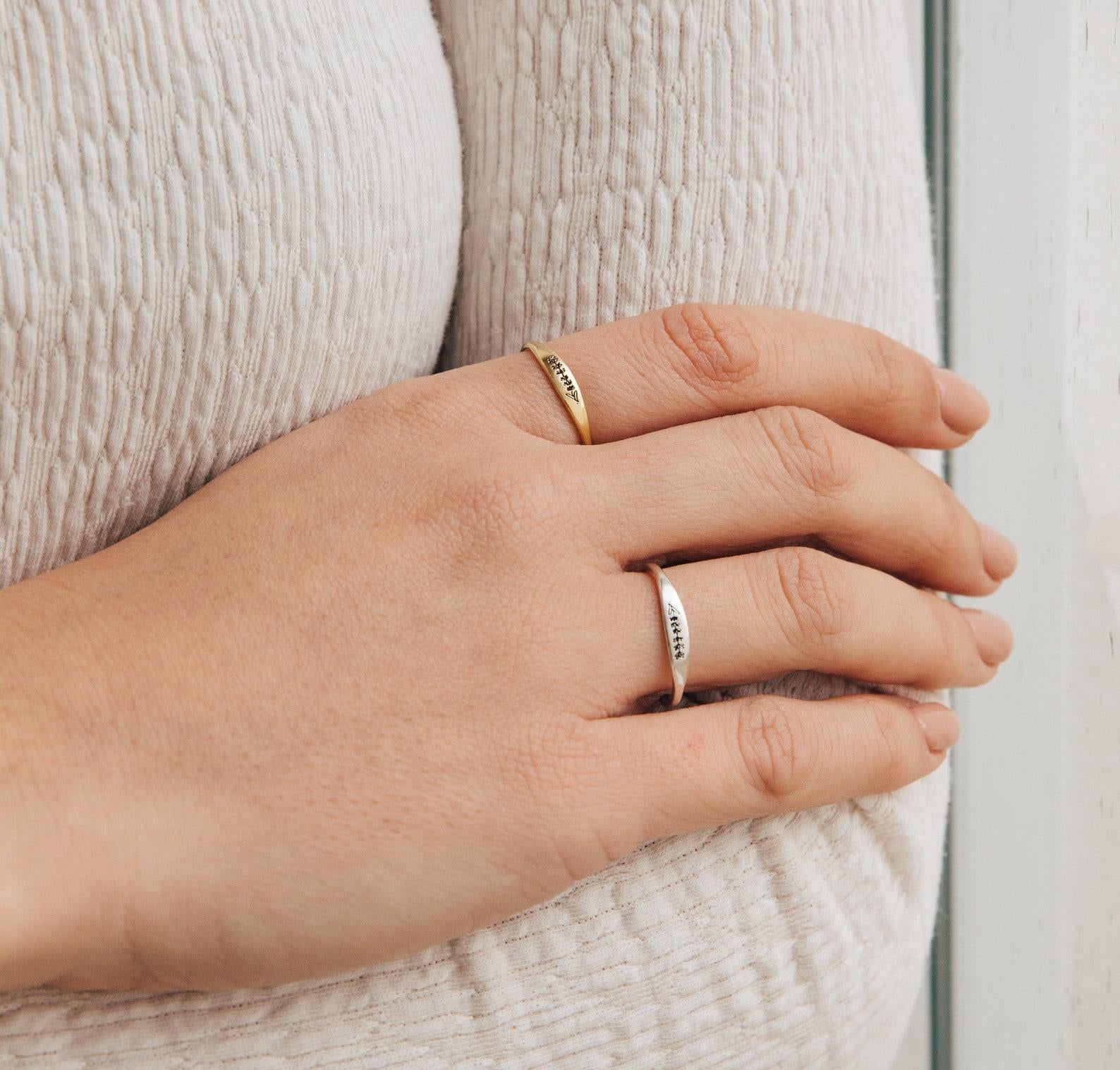 Personalized Dainty Engraved Flower Ring