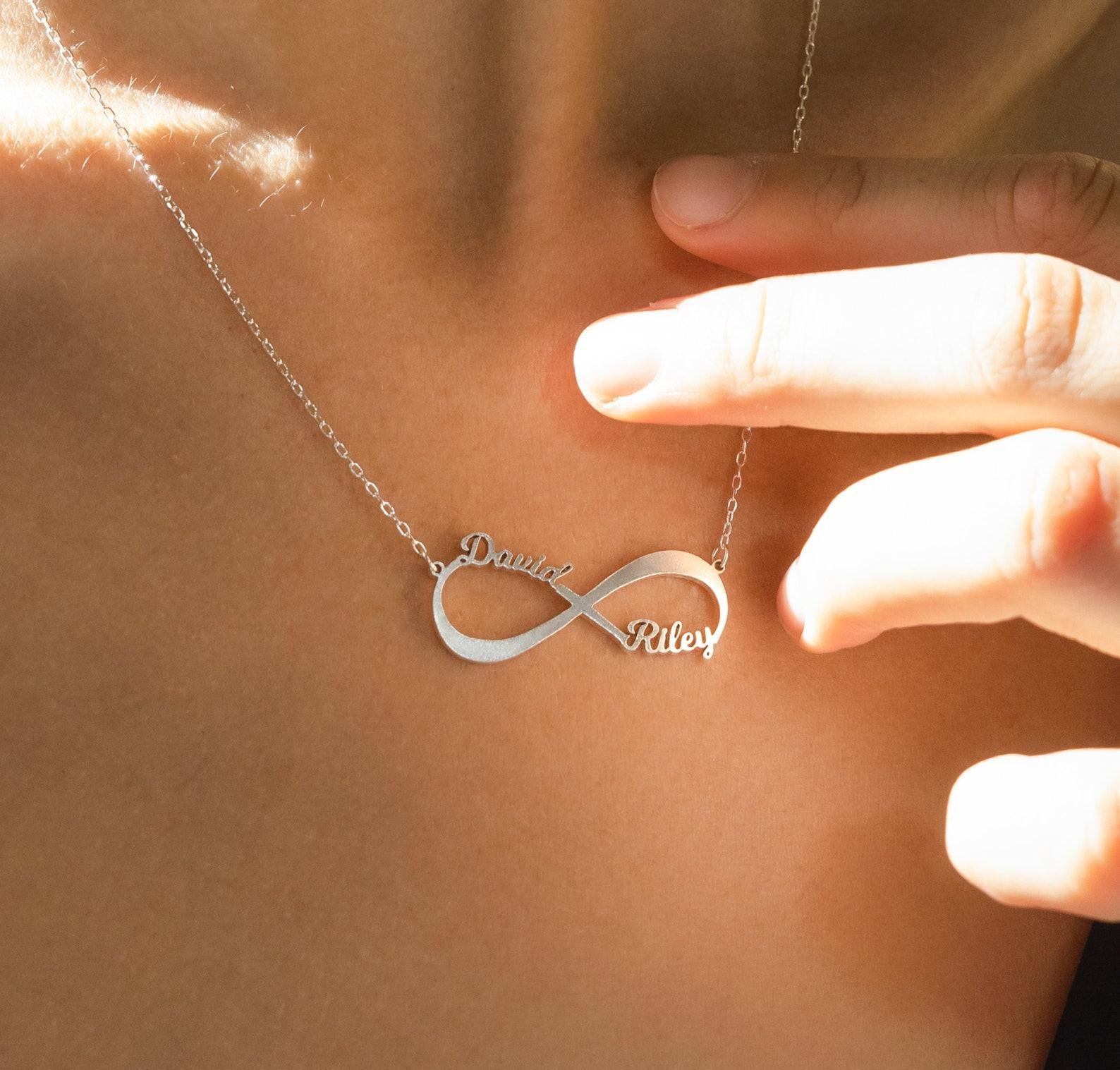 Personalized Infinity Name Necklace for Mom