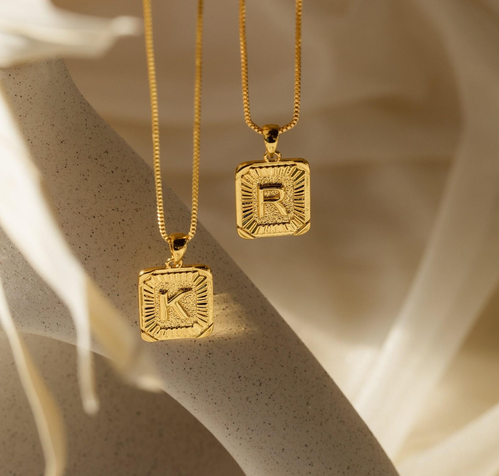 Personalized Gold Letter Pendant Necklace