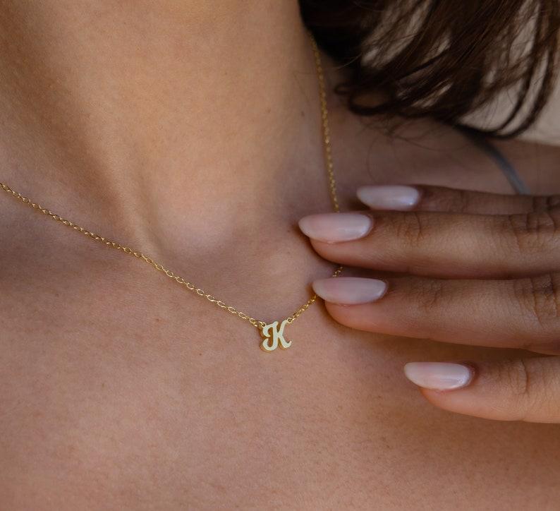 Personalized Gold Initial Necklace for Moms