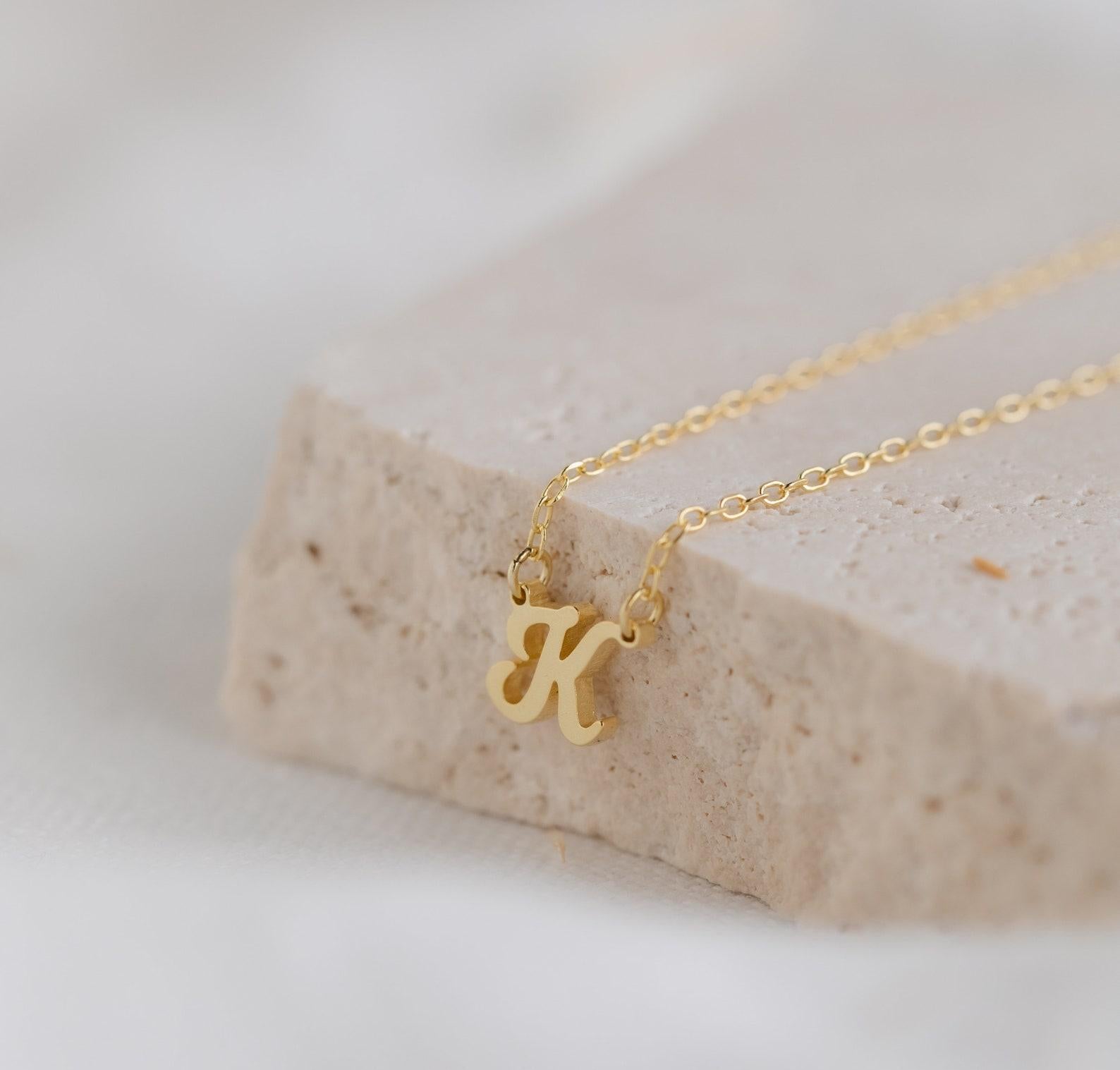 Personalized Gold Initial Necklace for Moms