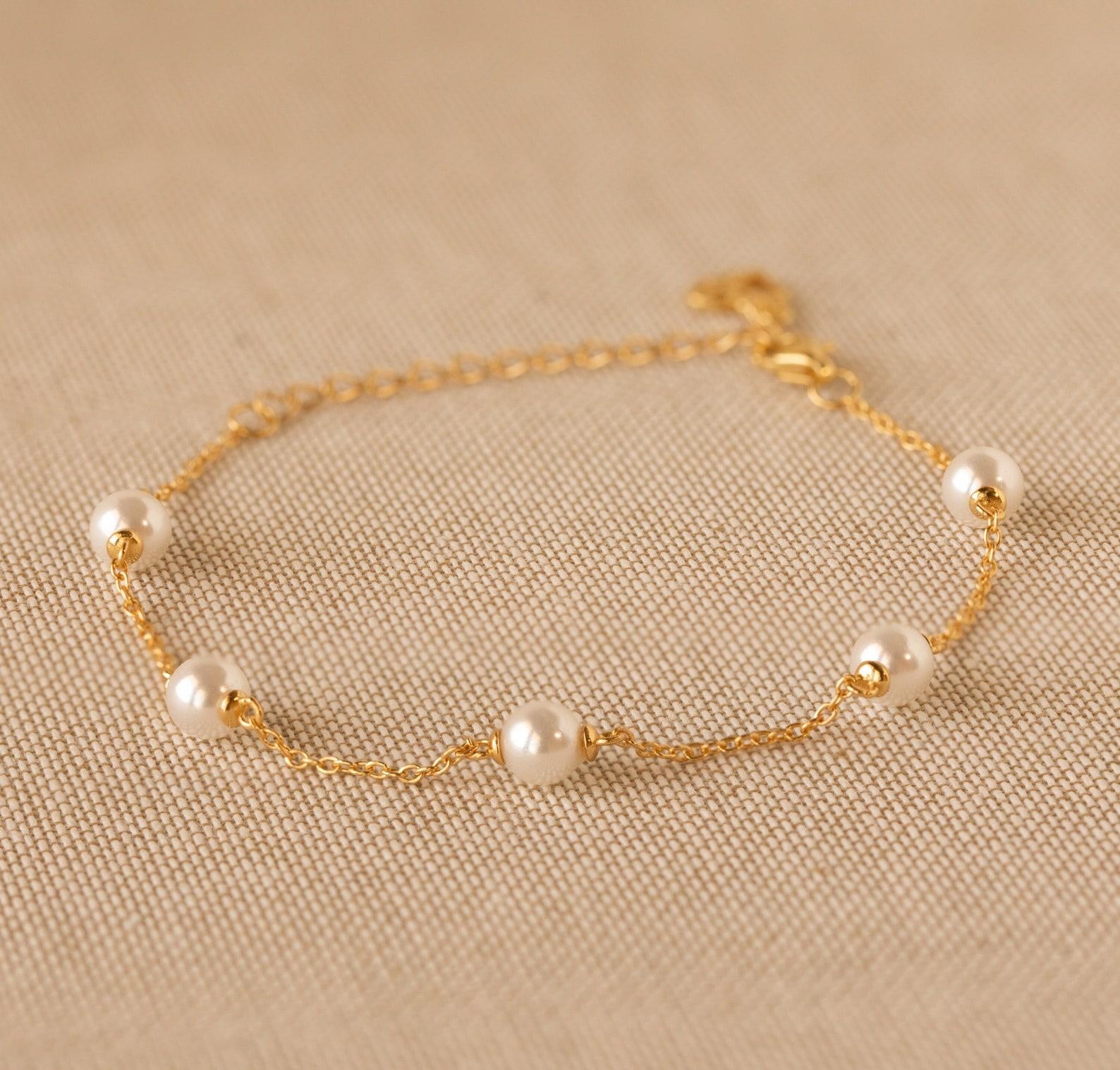 Dainty Pearl Beaded Charm Bracelet