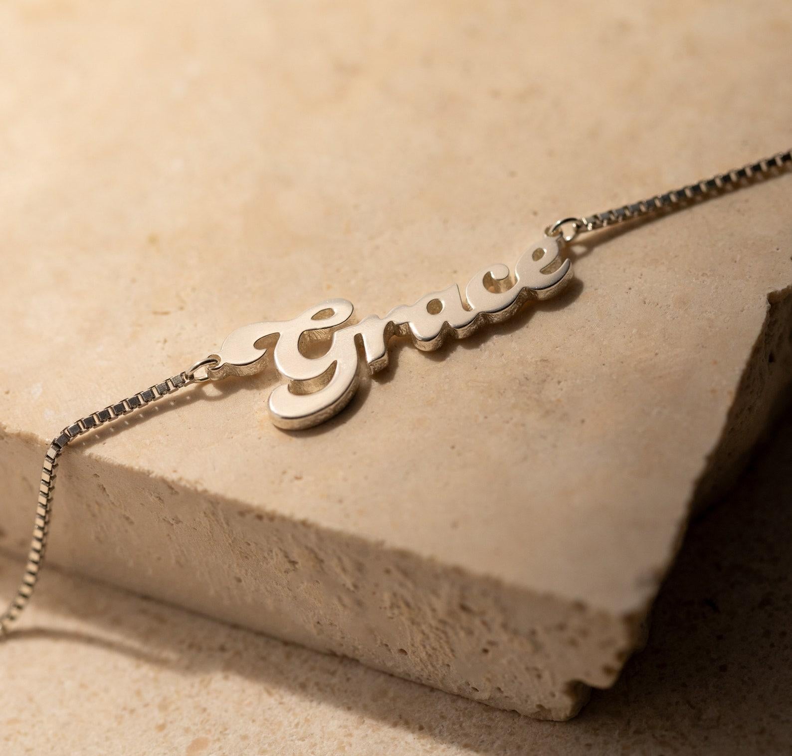 Personalized Vintage Bubble Name Necklace