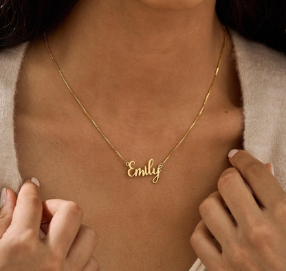 Gold Name Necklace with Box Chain