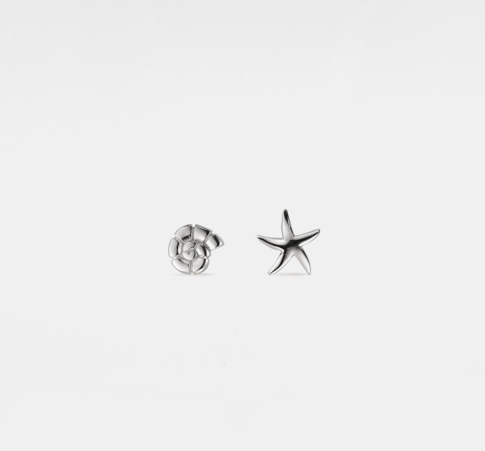 Seashell Starfish Stud Earrings in Gold