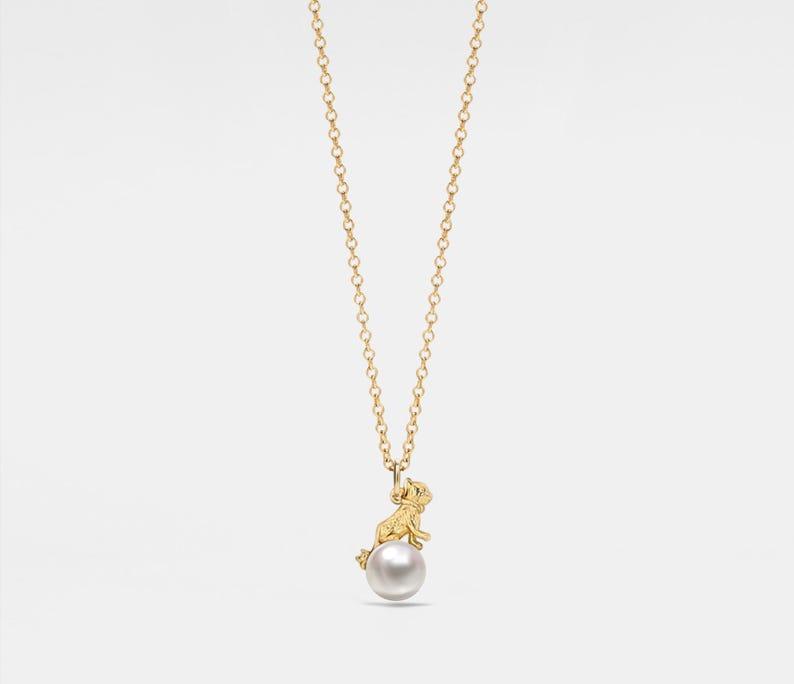 Gold Cat Pearl Charm Necklace for Friends