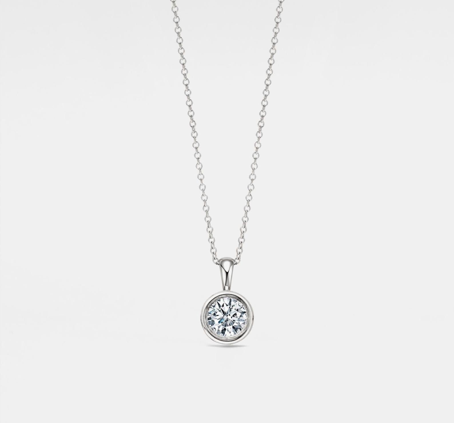 Round Cut Moissanite Pendant Necklace