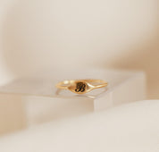 Personalized Curve Initial Ring