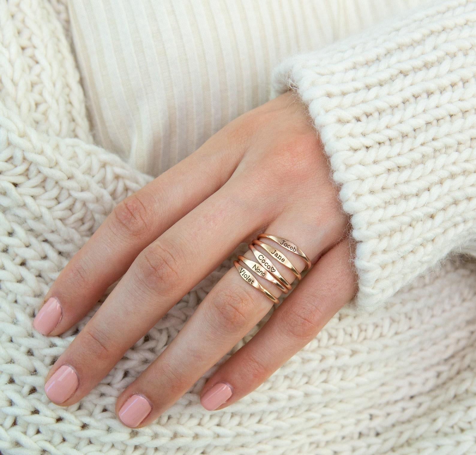 Custom Delicate Name Ring for New Moms