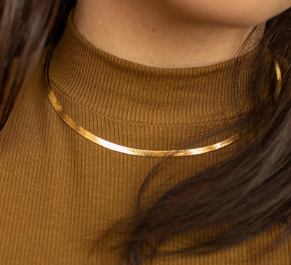 Thick Herringbone Necklace in Gold and Silver