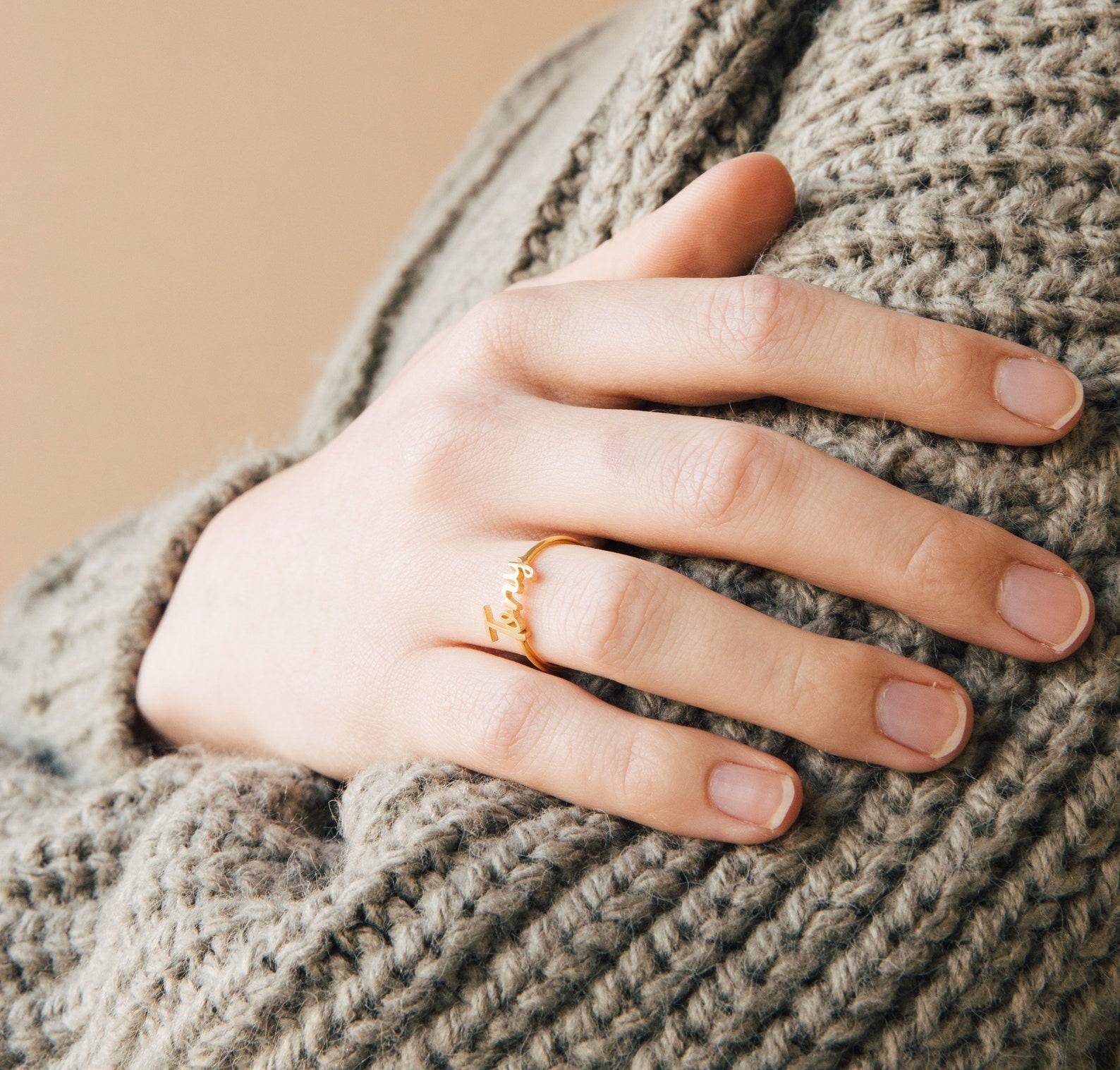 Personalized Baby Name Ring in Silver Gold Rose Gold