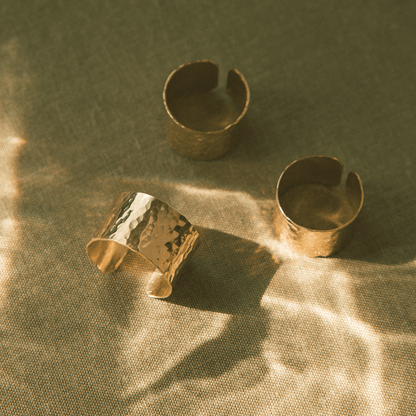 Hammered Cigar Band Ring | Final Sale