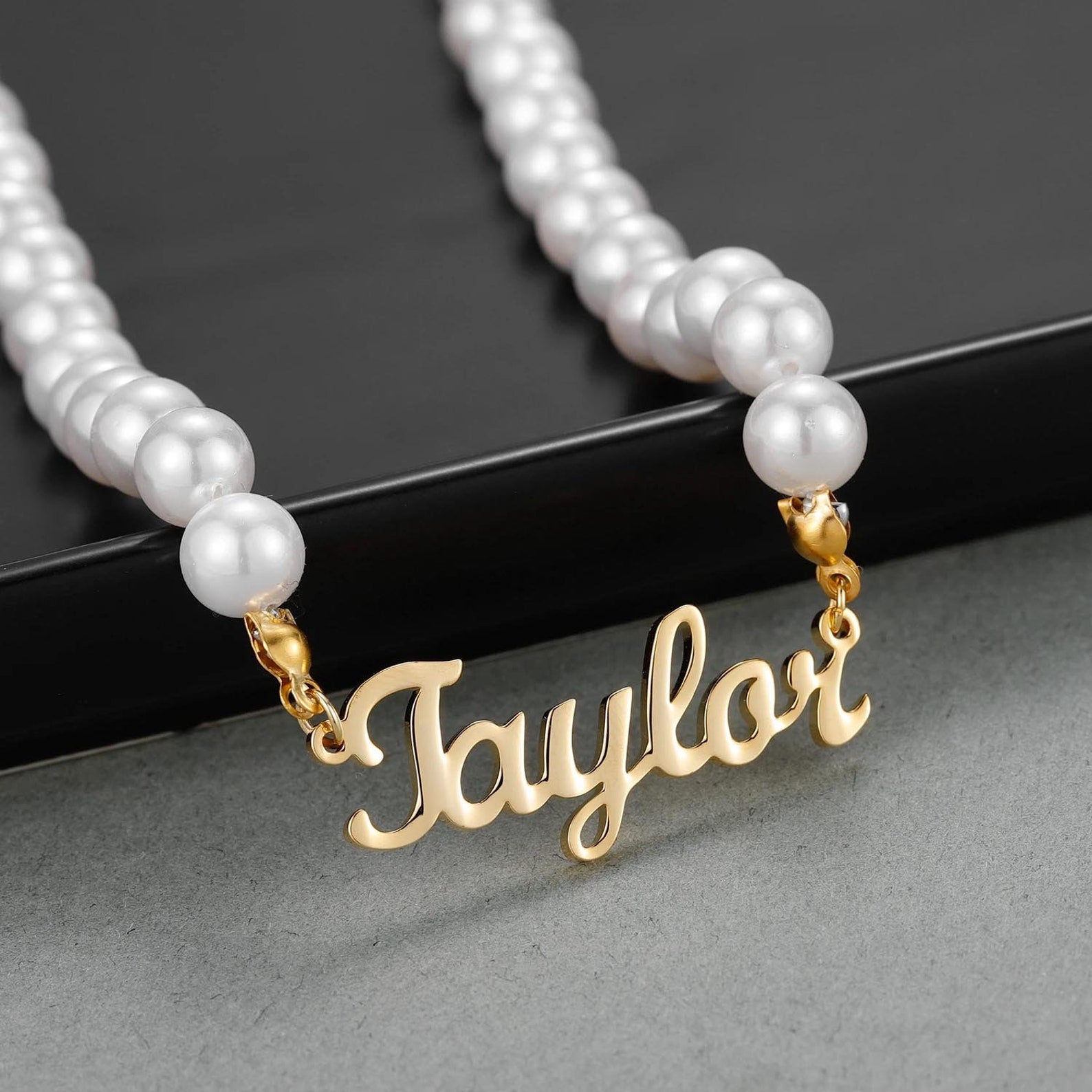 Personalized Pearl Name Pendant Necklace