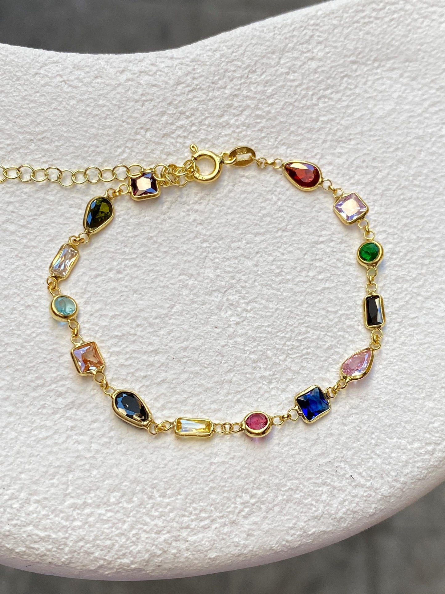 Colorful Asymmetric Stone Necklace in Silver