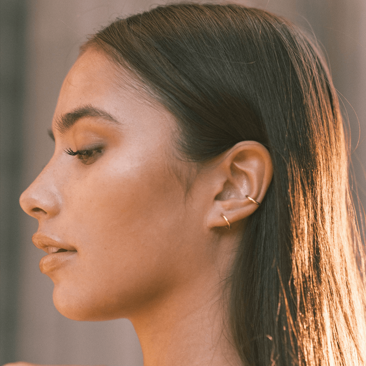 Luster Rounded Ear Cuff - Single